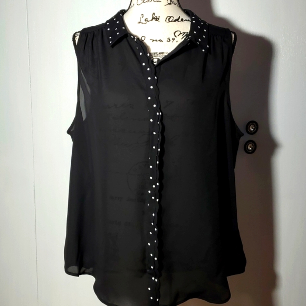 ELLE| Womens Black/White Polka- Dot Top Semi Sheer Trendy Mod  Sz.XL